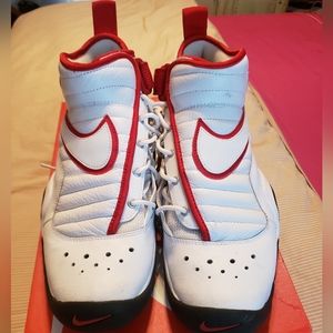 White/ Red trim high top Nike men tennis.Size 11